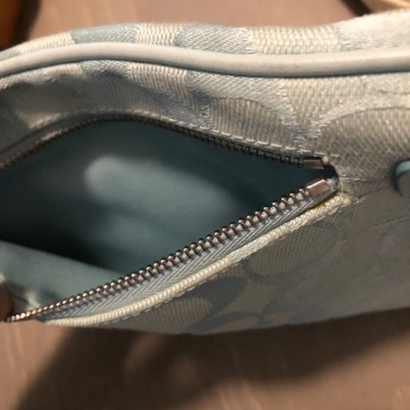 Coach Baby Blue Suede and Fabric Cross Body Bag - Picture 4 of 12